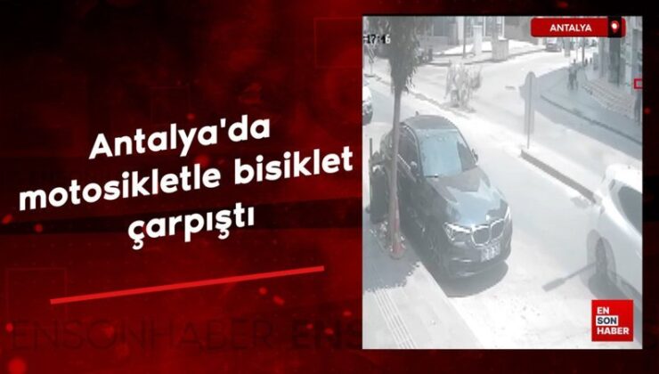 Antalya’da motosikletle bisiklet çarpıştı