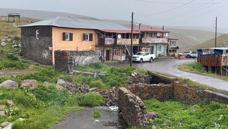 Ardahan, Temmuz ayında kışı yaşıyor