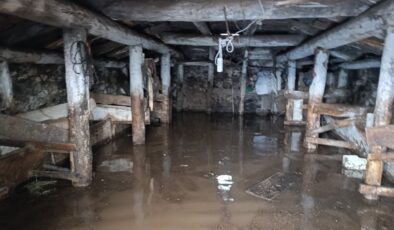 Ardahan’da sağanak sele neden oldu