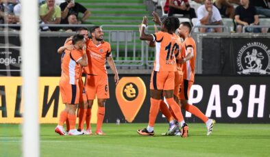 Başakşehir, Konferans Ligi’nde Cherno More Varna’yı yendi