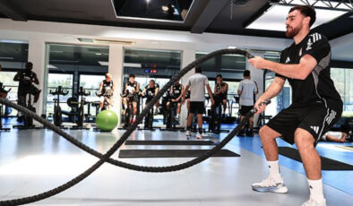 Beşiktaş, Shakhtar Donetsk maçının hazırlıklarına çift idmanla devam etti