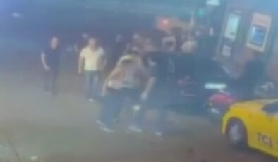 Beyoğlu’nda laf atma arbedesi kanlı bitti