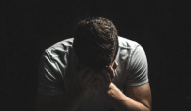 Bilim doğruladı: Kalp kırıklığı insanları hakikaten öldürebilir