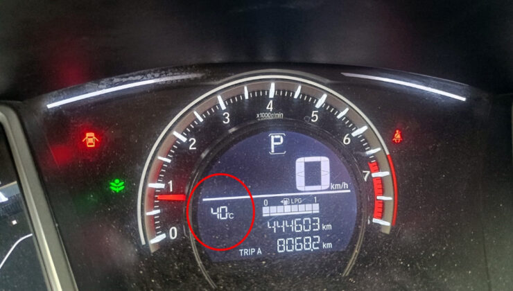 Bingöl’de sıcaklık 40 dereceyi aştı: Kimi esnaf dükkanını kapattı