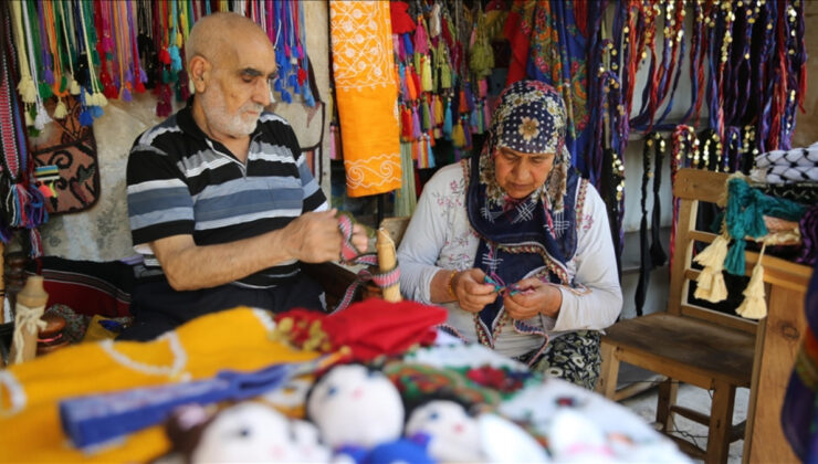 Birebir atölyede 50 yıldır birlikte çalışan Şanlıurfa’lı çiftin öyküsü