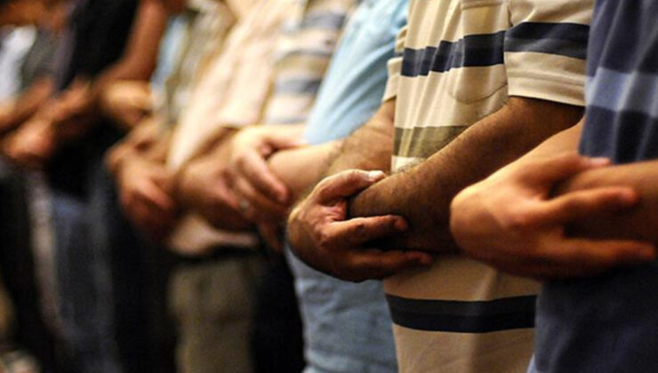 Bugünkü cuma namazı saatleri: 25 Temmuz 2025 vilayetlere nazaran ezan vakitleri…