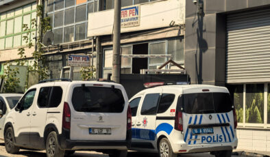 Bursa’da pencereyi beğenmeyen müşteri, iş yerini kurşunladı