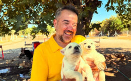 Cet Demirer’in cebinden çıkan not güldürdü: “Yüzümüzü güldüren adam”