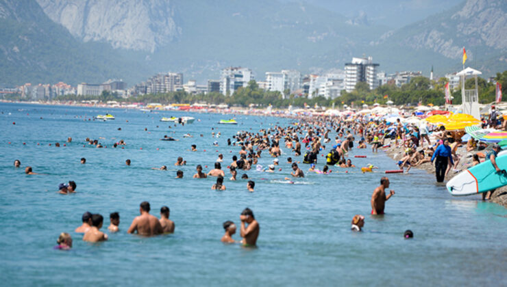 Cuma günü Antalya’da yılın en sıcak günü yaşanacak: 45 derecenin geçilmesi bekleniyor