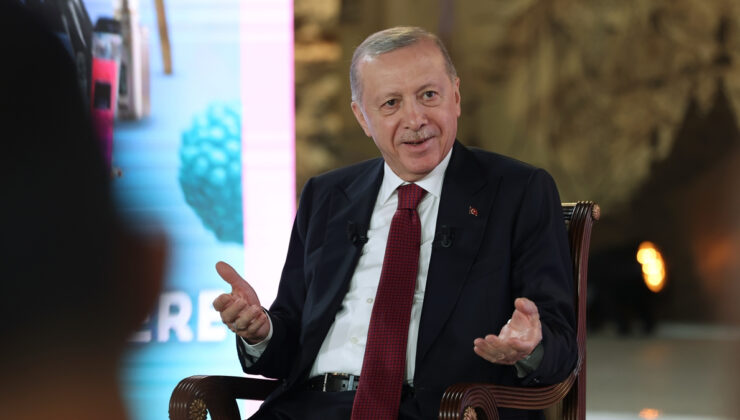 Cumhurbaşkanı Erdoğan ile Kaan Ayhan ortasında gülümseten diyalog
