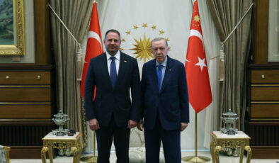 Cumhurbaşkanı Erdoğan, Ukrayna Devlet Başkanlığı Ofisi Lideri’ni kabul etti