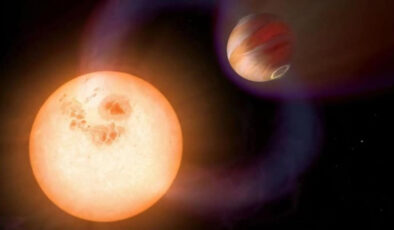 Dünya büyüklüğündeki bu ötegezegen yakında ateşli bir mevtle karşılaşacak