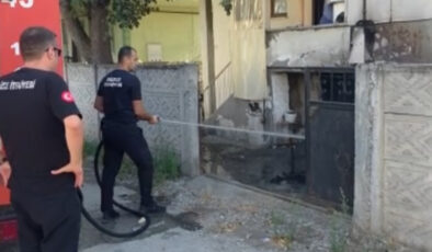 Düzce’de devriye atan polislerin fark ettiği yangın söndürüldü