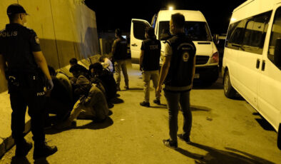 Erzincan’da 24 Afgan göçmen ve 2 organizatör yakalandı