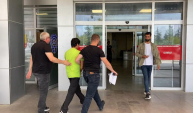 Eskişehir’de tartıştığı sevgilisini boğazını keserek öldürdü