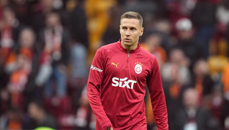Galatasaray, Przemyslaw Frankowski ile yol ayrımında