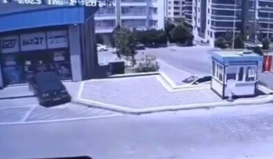 Gaziantep’te fren yerine gaza bastı: Araba dükkana daldı