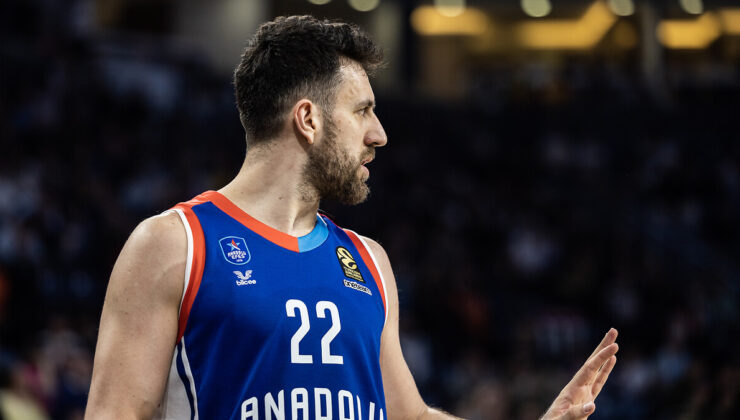 Hapoel IBI Tel Aviv, Vasilije Micic’i renklerine bağladı