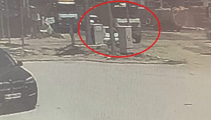 Hatay’da kaza yapan araçların altında kalmaktan son anda kurtuldu