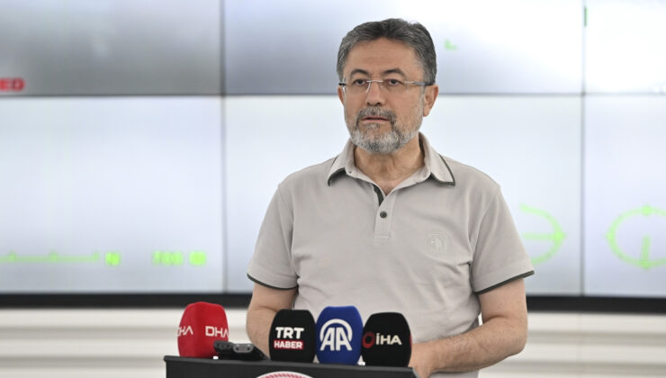 İbrahim Yumaklı: Sabahın birinci saatlerinden itibaren hava araçlarımız alevlerin üzerinde