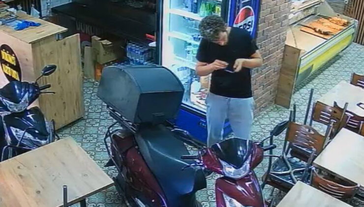 İstanbul’da biri dışarıda bekledi, başkası çaldı: Telefon hırsızlığı kamerada