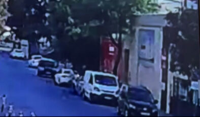 İstanbul’da kendilerini polis olarak tanıtıp yaklaşık 2 milyon lira çaldılar