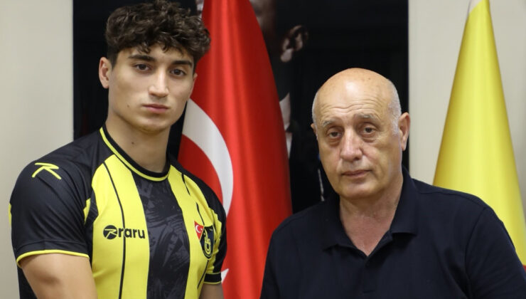 İstanbulspor, Ertuğrul Sandıkcı’ya imzayı attırdı