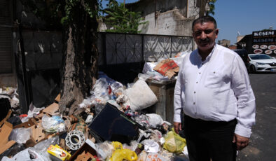 İzmir Konak’ta çöp yığınları