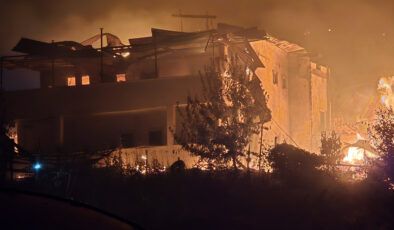 Karabük’teki orman yangınlarında 40 konut yandı, 527 hane boşaltıldı