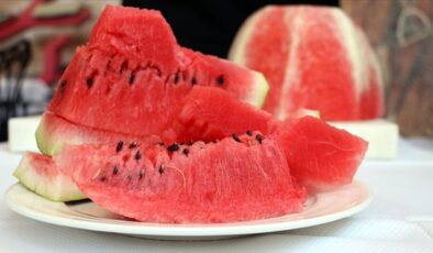 Karpuzun Tehlikeli Yüzü: Zehirlenmeye Sebep Oluyor…
