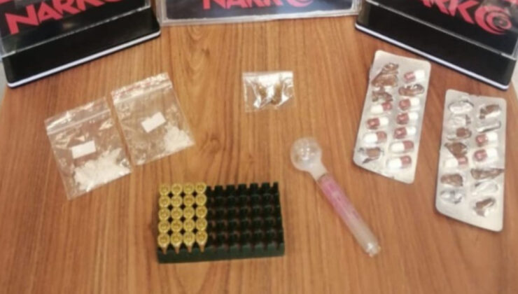 Kastamonu’da uyuşturucu tesirinde araç kullanan şoför gözaltına alındı