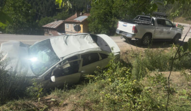 Kastamonu’da virajı alamayan araba şarampolde takla attı: 1 meyyit
