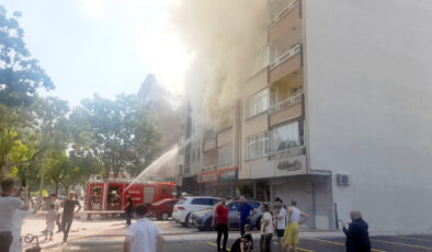 Konya’da 5 katlı apartmandaki dairede yangın