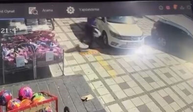 Konya’da poşetleriyle uğraşırken arabanın altında kaldı