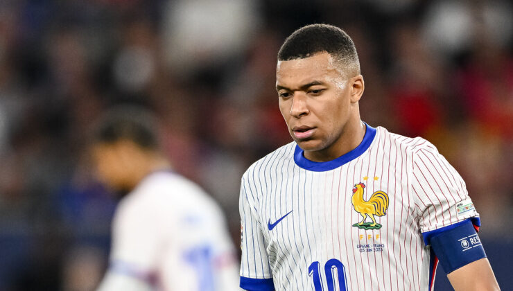 Kylian Mbappe’nin prim dağıttığı polislere soruşturma açıldı