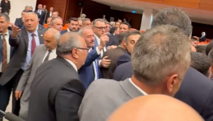 Meclis’te ‘zeytinlik’ arbedesi: CHP’li vekiller kürsüyü işgal etti