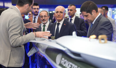 Mehmet Şimşek: Türkiye’nin savunma sanayiinde geleceği çok parlak