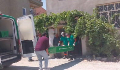 Mersin’de annesini bıçaklayarak öldürdü