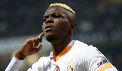 Napoli taraftarından Osimhen’e ağır kelamlar