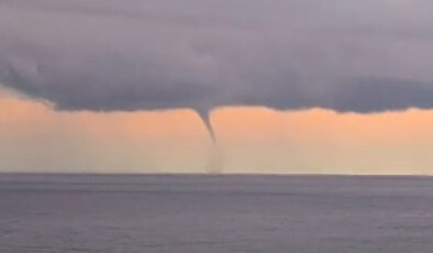 Ordu’da denizde hortum: O anlar cep telefonu kamerasında