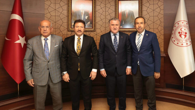 Osman Aşkın Bak, Ankaragücü Onursal Başkanı Yiğiner’i kabul etti