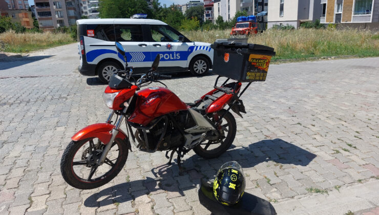 Samsun’da motosiklet ile hasta servis minibüsü çarpıştı: 1 yaralı