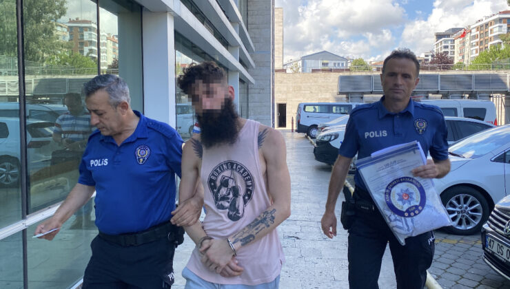 Samsun’da sevgilisinin dayısını bıçakladı