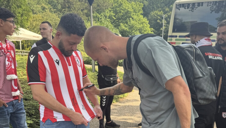 Samsunspor kafilesi Hollanda’ya ulaştı