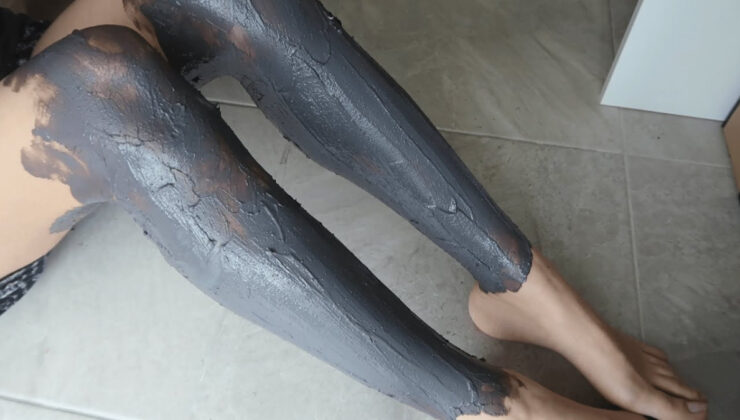 Saray bayanları bu otu sürerdi; Ne acı var, ne sızı! Tüyleri kökünden alıyor…