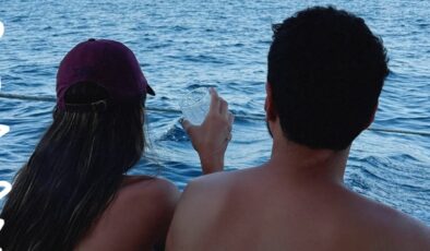 Sıla Türkoğlu’nun aşk tatili devam ediyor! Sevgilisi Cet Ayyıldız ile yeni pozlar verdi