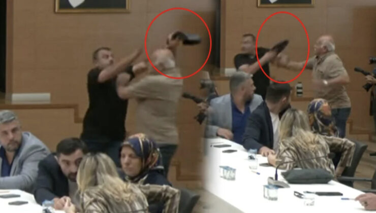 Şile Belediyesi’ndeki seçim sırasında bir kişi ayakkabı fırlatmaya çalıştı