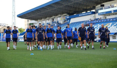 Sırbistan’da Müslüman nüfusa sahip kentin kadrosu Novi Pazar, birinci Avrupa maçına çıkacak