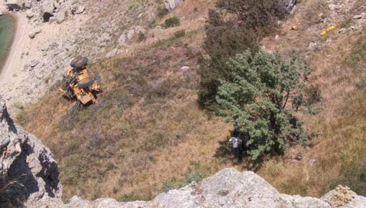 Sivas’ta freni çekilmeyen greyder, arabası uçuruma sürükledi: 1 meyyit, 1 yaralı