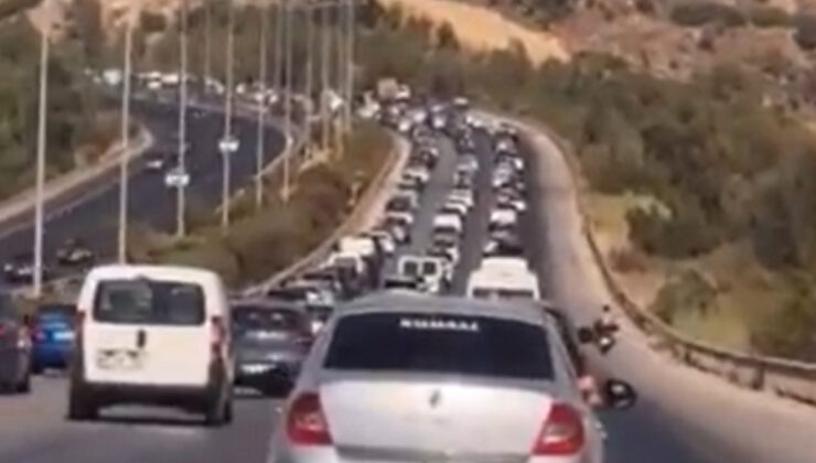 Su kesintilerinin başladığı Çeşme’de tatilciler dönüş trafiğinde